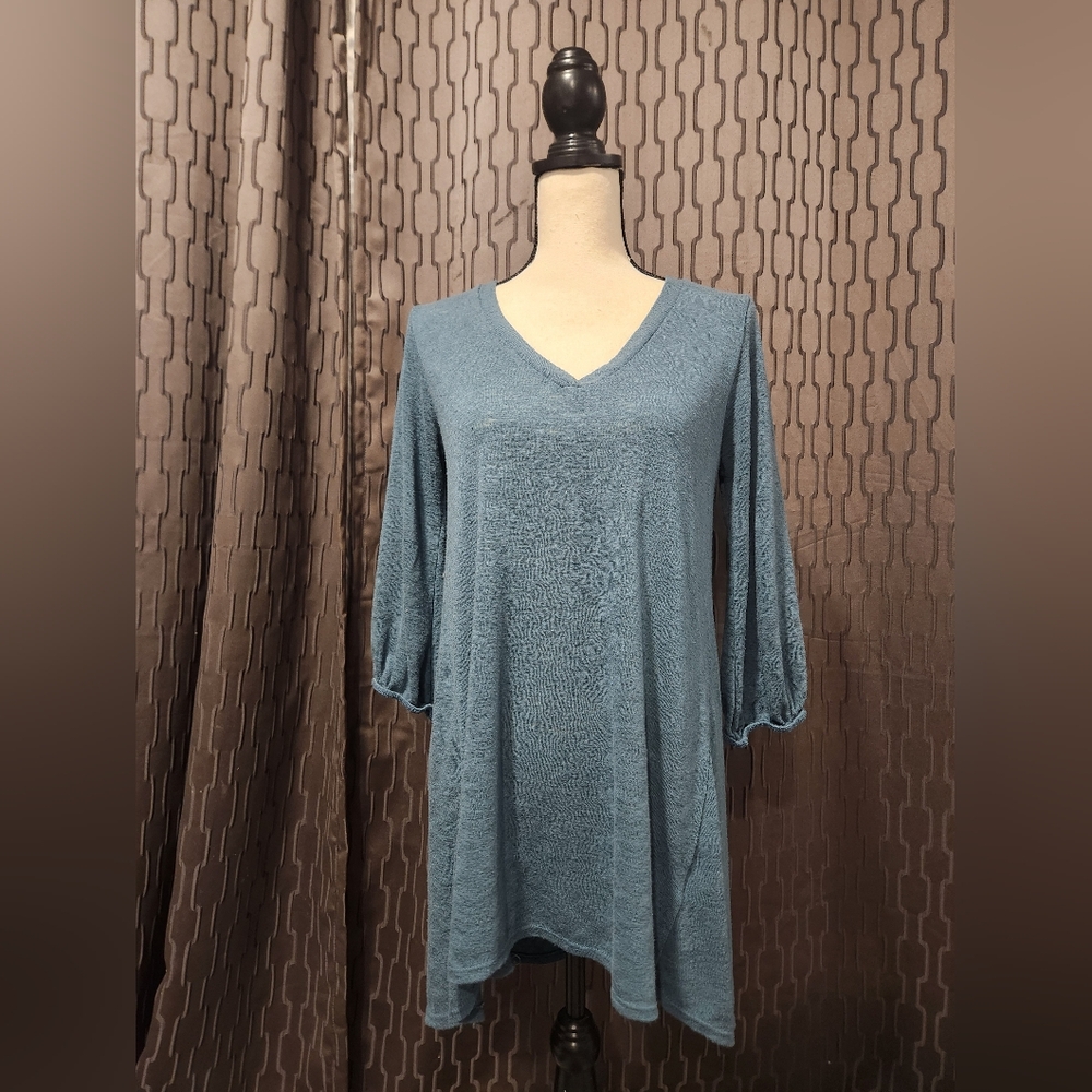 Bobeau Teal V-Neck Tunic Top
